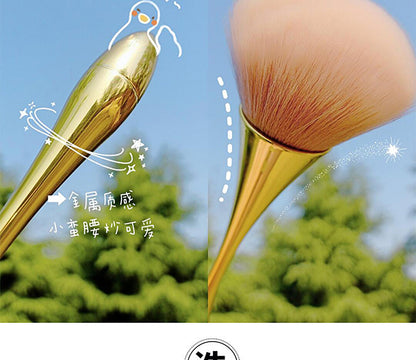 ローズゴールド フェイスブラシ 大型パウダー＆チークブラシ プロ仕様 メイクツール - brushy