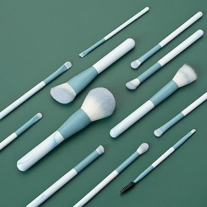 12本セット ソフトメイクブラシ｜ファンデーション・チーク・パウダー・アイシャドウ・コンシーラー用 - brushy
