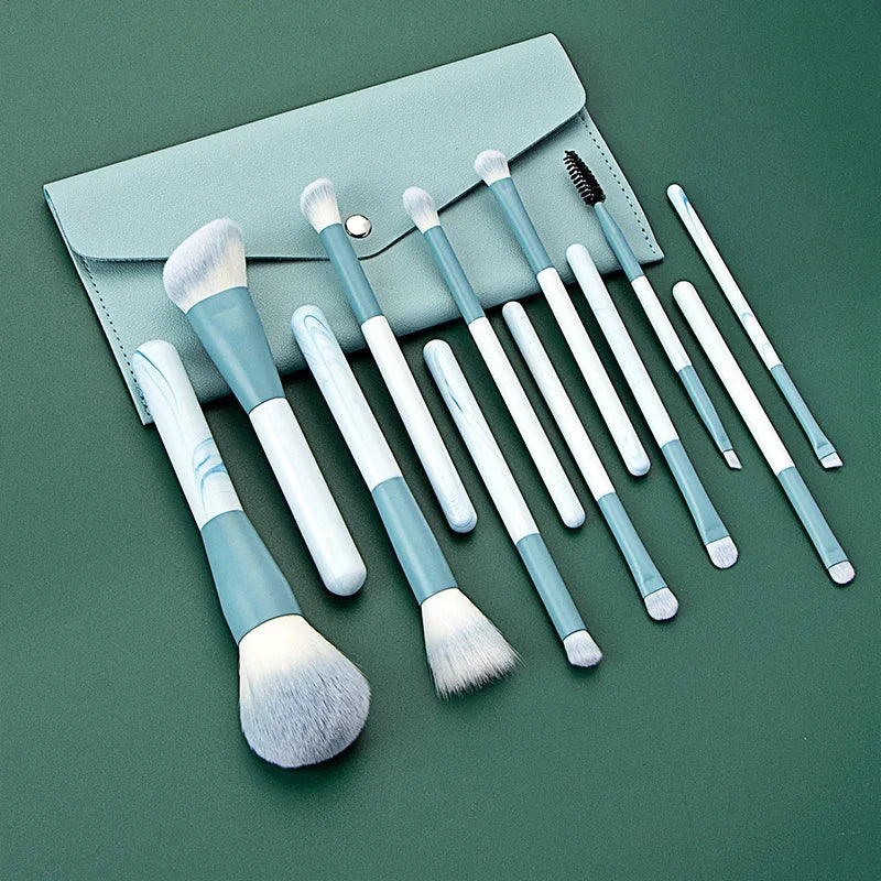 12本セット ソフトメイクブラシ｜ファンデーション・チーク・パウダー・アイシャドウ・コンシーラー用 - brushy