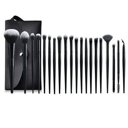 クラシックメイクブラシセット｜クリーム・パウダー・リキッド対応の多機能コスメブラシ - brushy