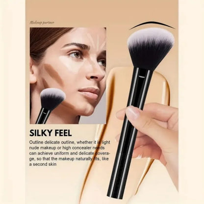 ブラックメイクブラシ9本セット＋ビューティーエッグ付き｜全肌質対応・アルコールフリー・やわらか極細毛 - brushy