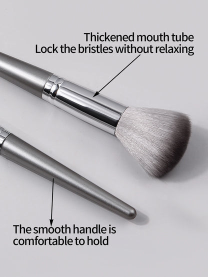 14本入り メイクブラシセット ＆ 両用メイクスポンジ2個 ＆ 三角フェイスパフ2個 - brushy