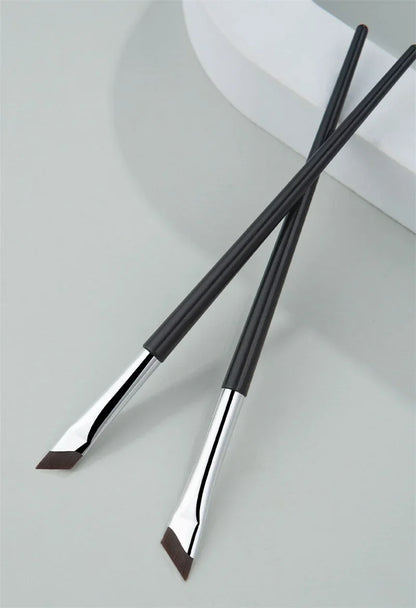 2本セット 極細 アイライナー・アイブロウブラシ 精密メイク用 - brushy