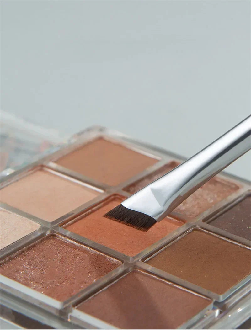 2本セット 極細 アイライナー・アイブロウブラシ 精密メイク用 - brushy