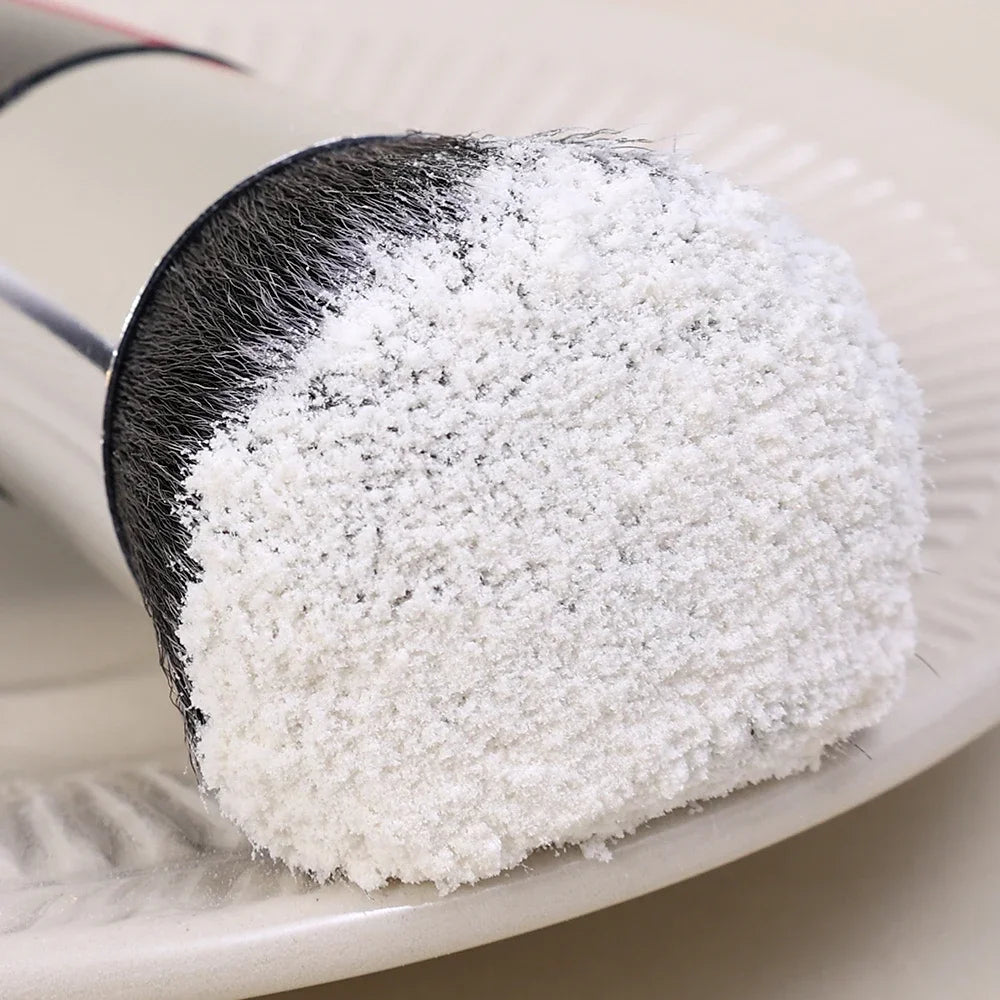 フェイスメイクブラシ｜ファンデーション・ルースパウダー・コンシーラー・チーク対応｜やわらか高密度ベースブラシ - brushy