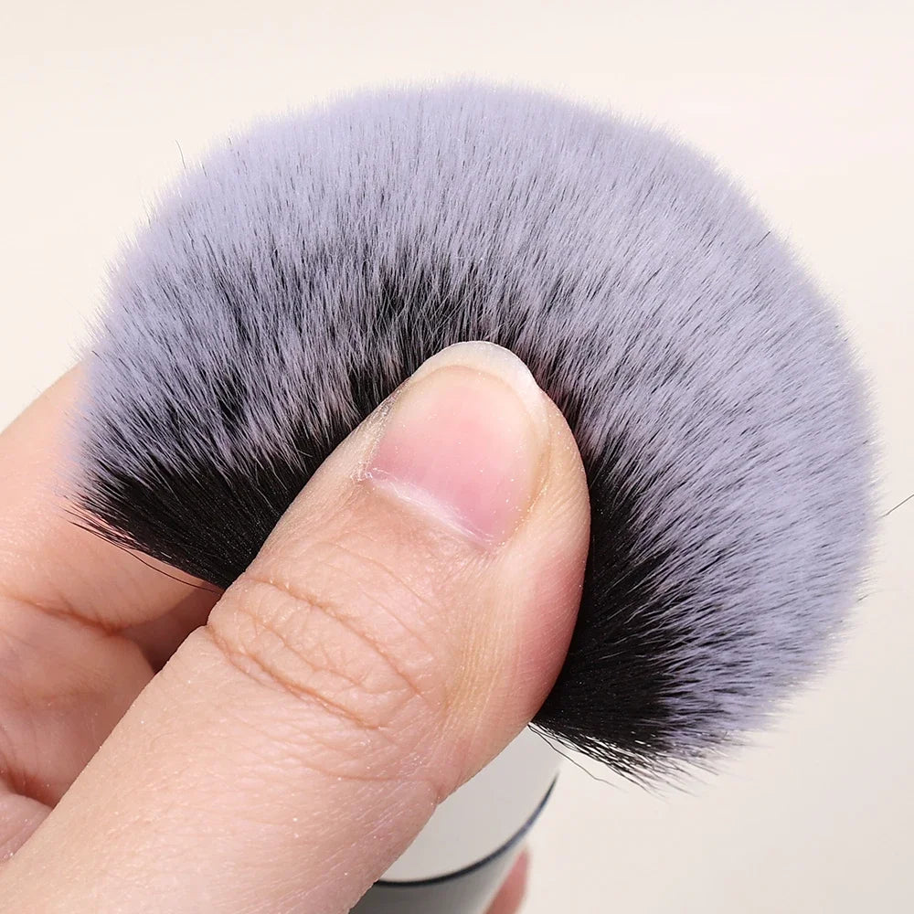 フェイスメイクブラシ｜ファンデーション・ルースパウダー・コンシーラー・チーク対応｜やわらか高密度ベースブラシ - brushy